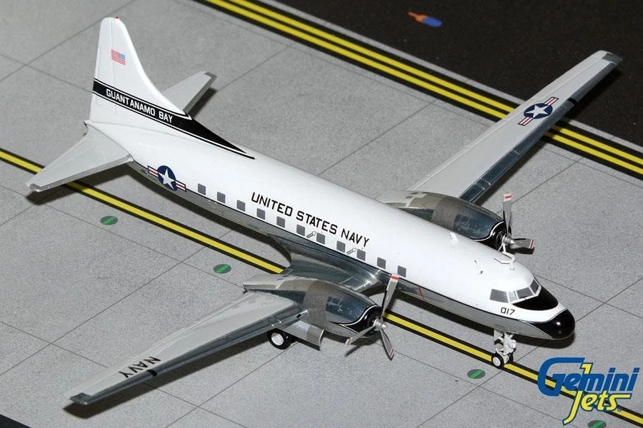 Gemini 200 U.S. Navy Convair C-131 1:200 Scale Model Aircraft Jet Plane