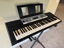 Yamaha YPT-240 61 Key Electric Keyboard Great Condition - with keyboard legs