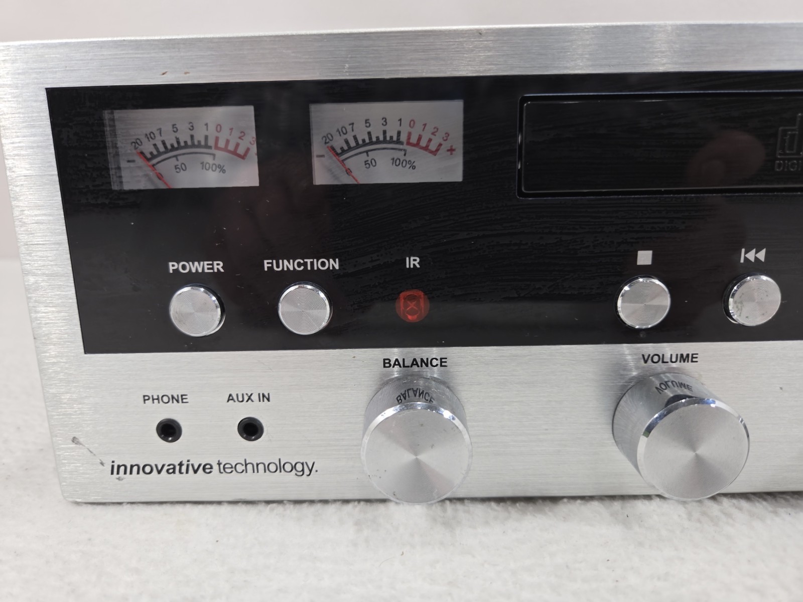 Innovative Technology Bluetooth FM Radio CD Stereo ITCDS-5000  *For Parts Only*