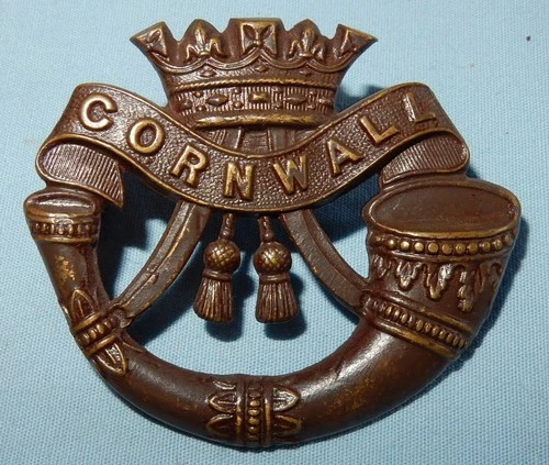 WW1 DUKE OF CORNWALLS LIGHT INFANTRY BRONZE BRITISH MILITARY BADGE GENUINE RIGHT