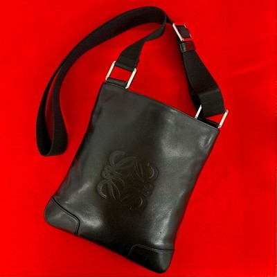 LOEWE Schultertasche Anagram Logo Leder Nylon schwarz 26942