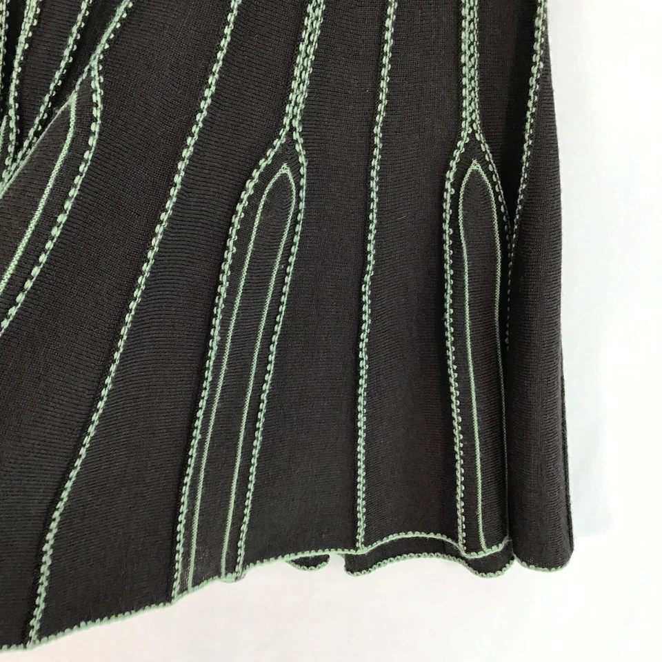 Falda tejida acampanada inspirada en la colección Lux para mujer mediana marrón suave detalles verdes Foto 4 de 4