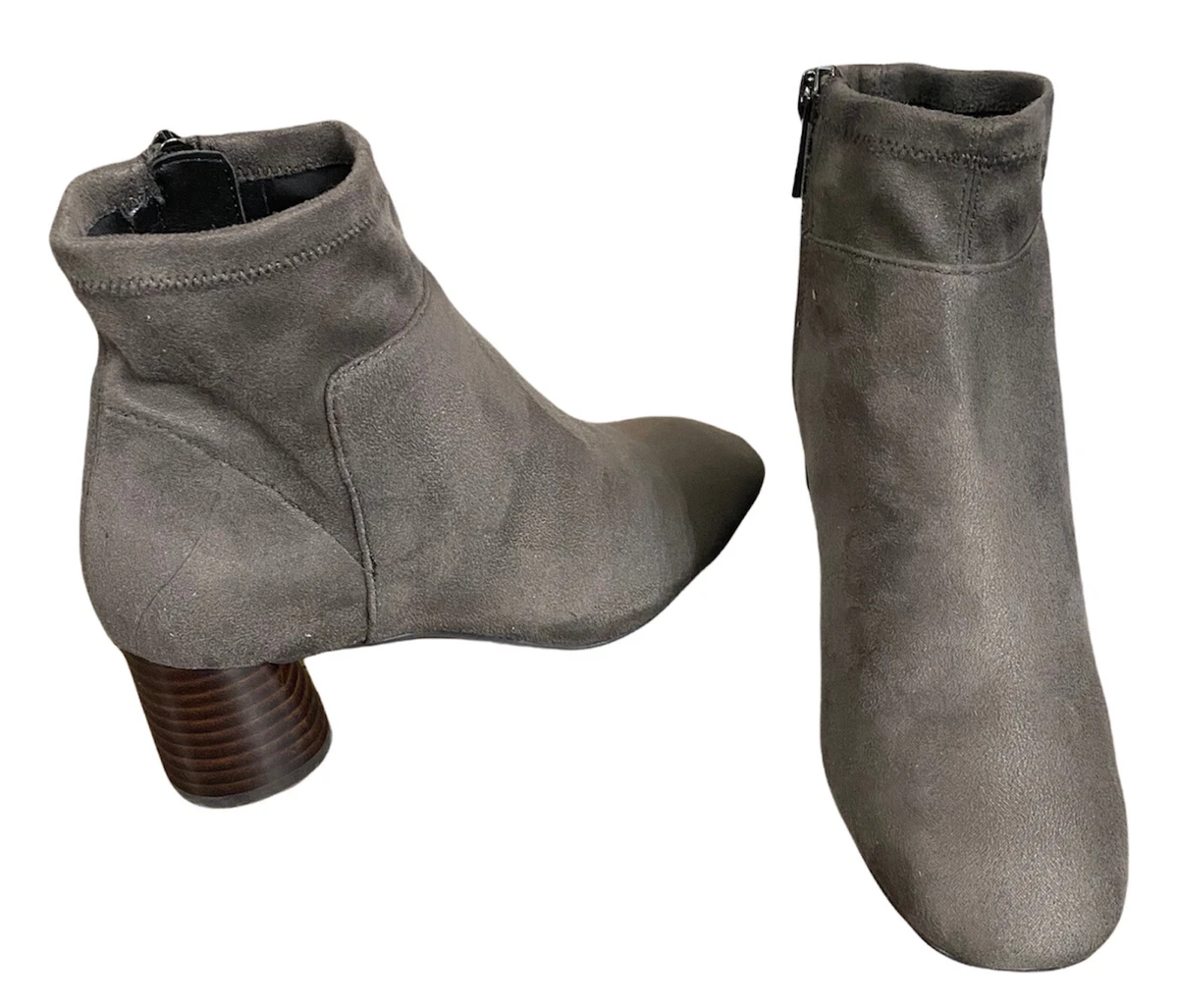 Donald pliner cazzie top block heel bootie