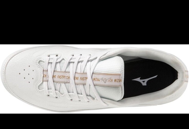 Mizuno Women's Finch Elite 6 Low TPU Softball Soft Cleat White