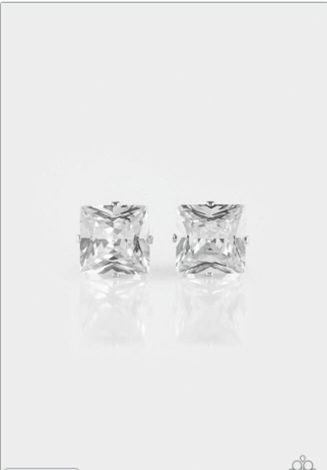 Paparazzi Jewelry, NEW w/tag, "Prima Donna Drama" Silver/White Gem Earrings eBay