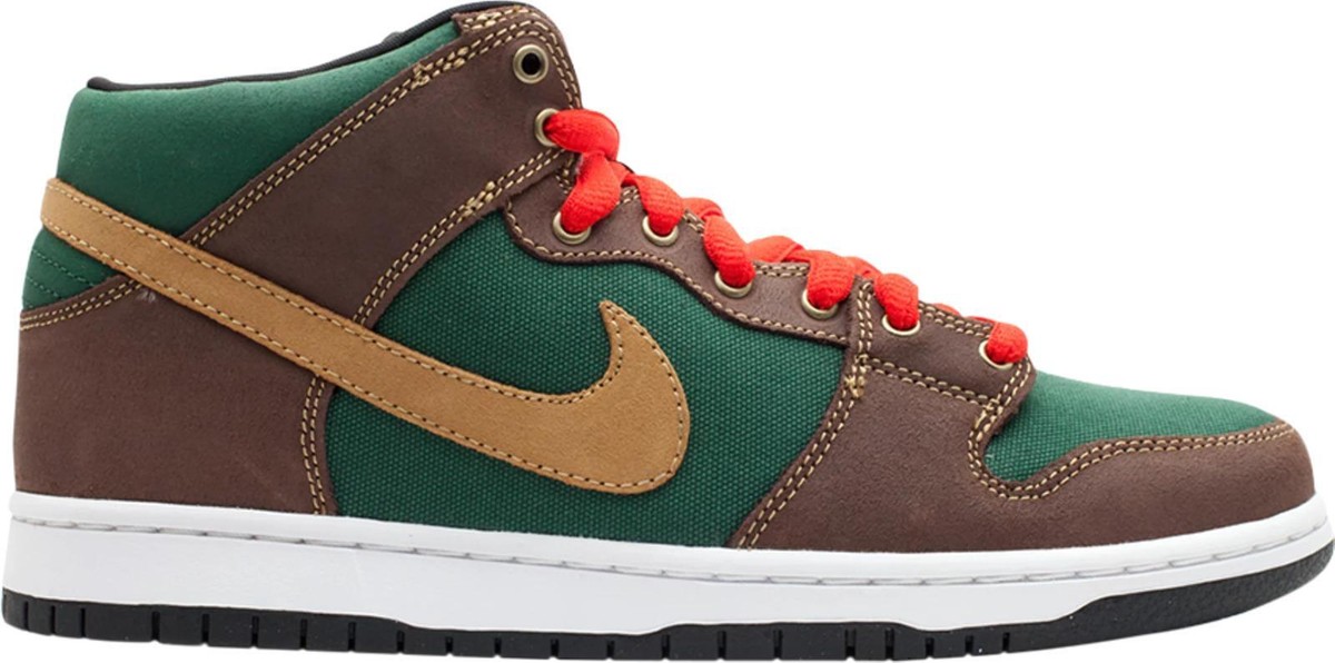 Nike Street Fighter x Dunk Pro SB Mid Ryu for Sale