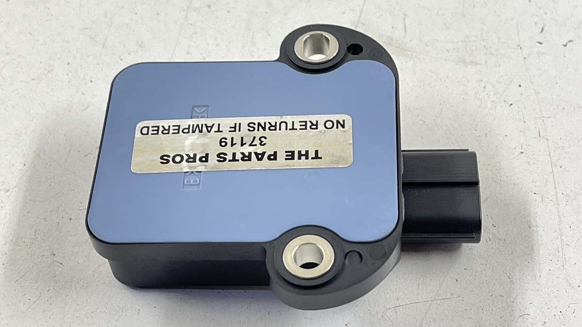 y-880620 2010 Toyota Corolla Yaw Rate Sensor Stability Control Module