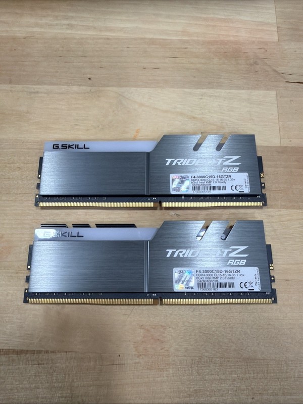 G. Skill Trident Z RGB 16Gb DDR4-3000 (F4-3000C15D-16GTZR)