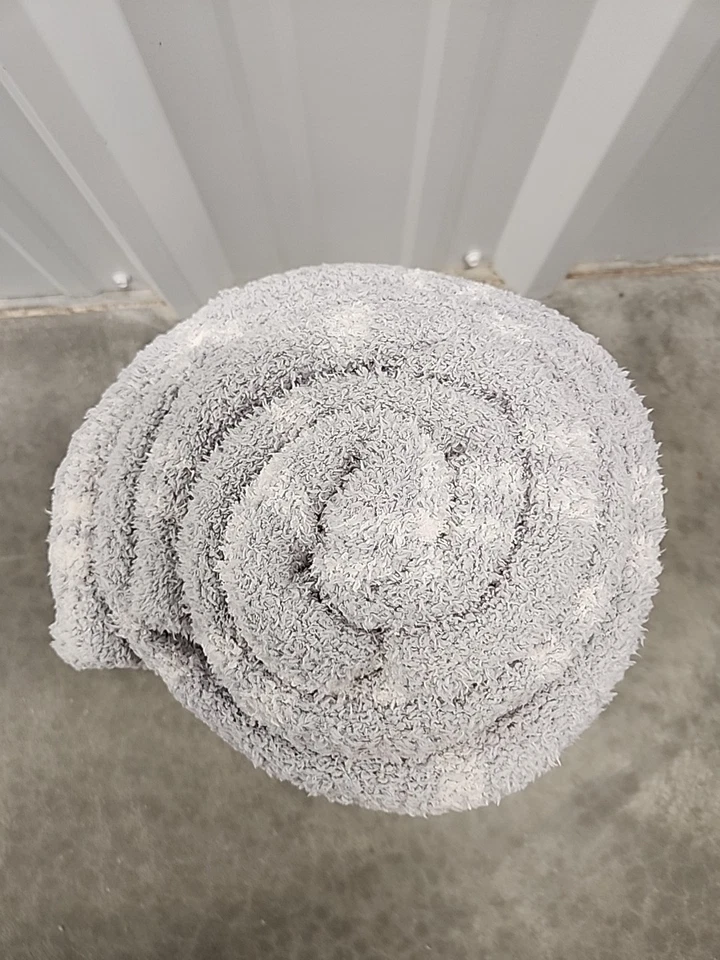 Better Homes & Gardens Gris Cuadros 50X72" Acogedor Tiro Tejido Foto 4 de 4