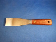 Rare Used Vtg Red Devil USA made 4101 1 1/4" Stiff Putty Patch Scrape Knife Wood