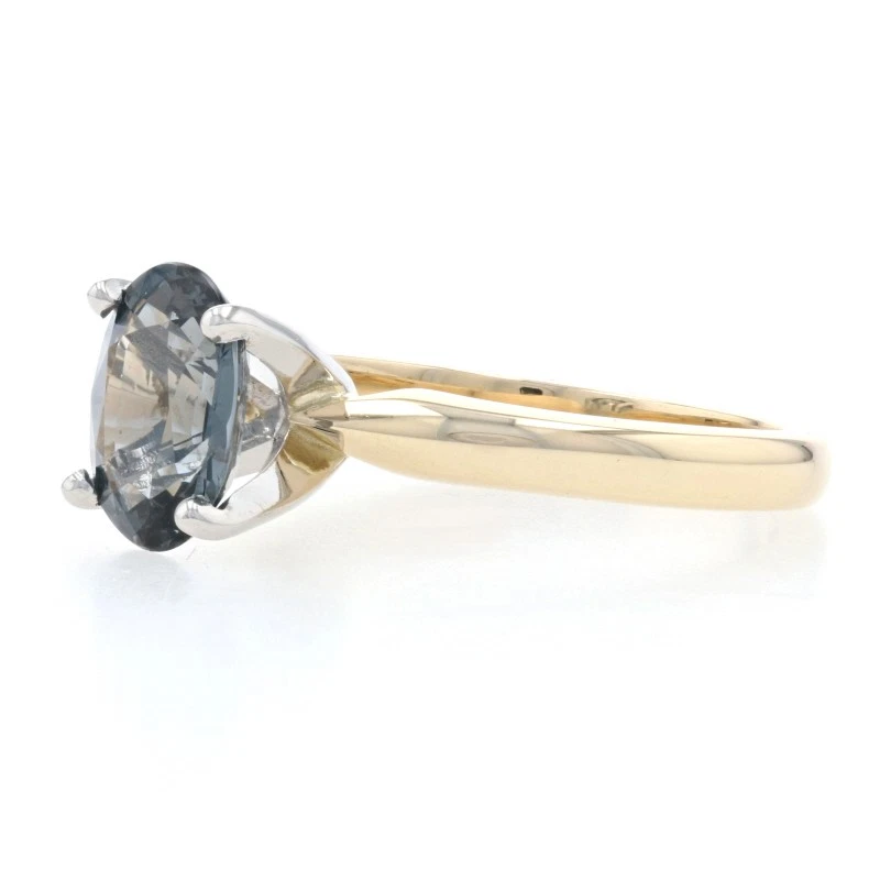 黄金尖晶石订婚单颗戒指 - 14k 椭圆形切割 2.31 克拉 — 第 3/4 张图片