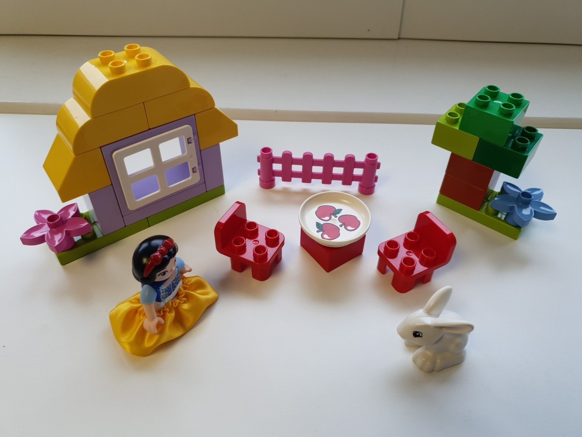 LEGO Disney Princess Duplo Set 6152 Snow White's Cottage UK