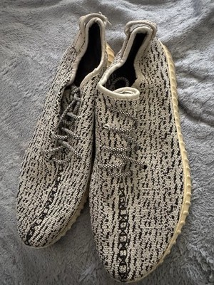 adidas Yeezy Boost 350 Turtle Dove Men's Beige/Black Low Top Cushioned Sneakers 