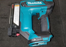 Used Makita PT353DZK 18V 35mm Lithium-ion Cordless Pin Nailer