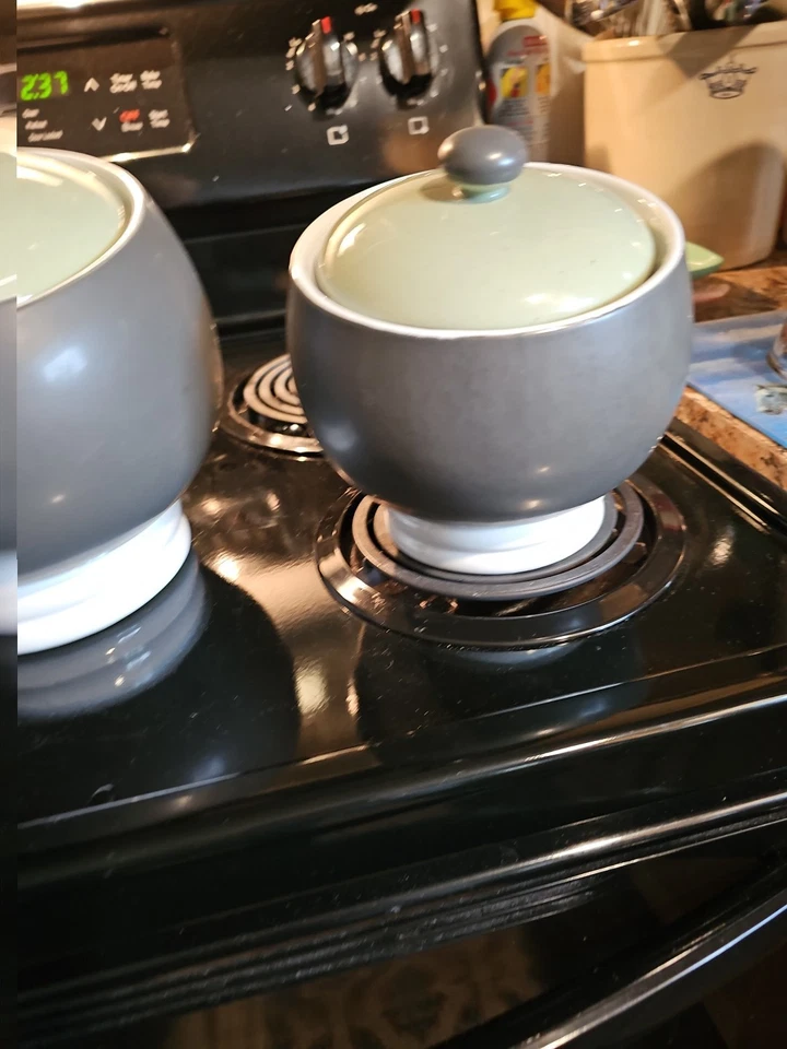 Vintage Pfaltzgraff SPHERE Canister Set. Green Good Condition. - Image 4 of 4