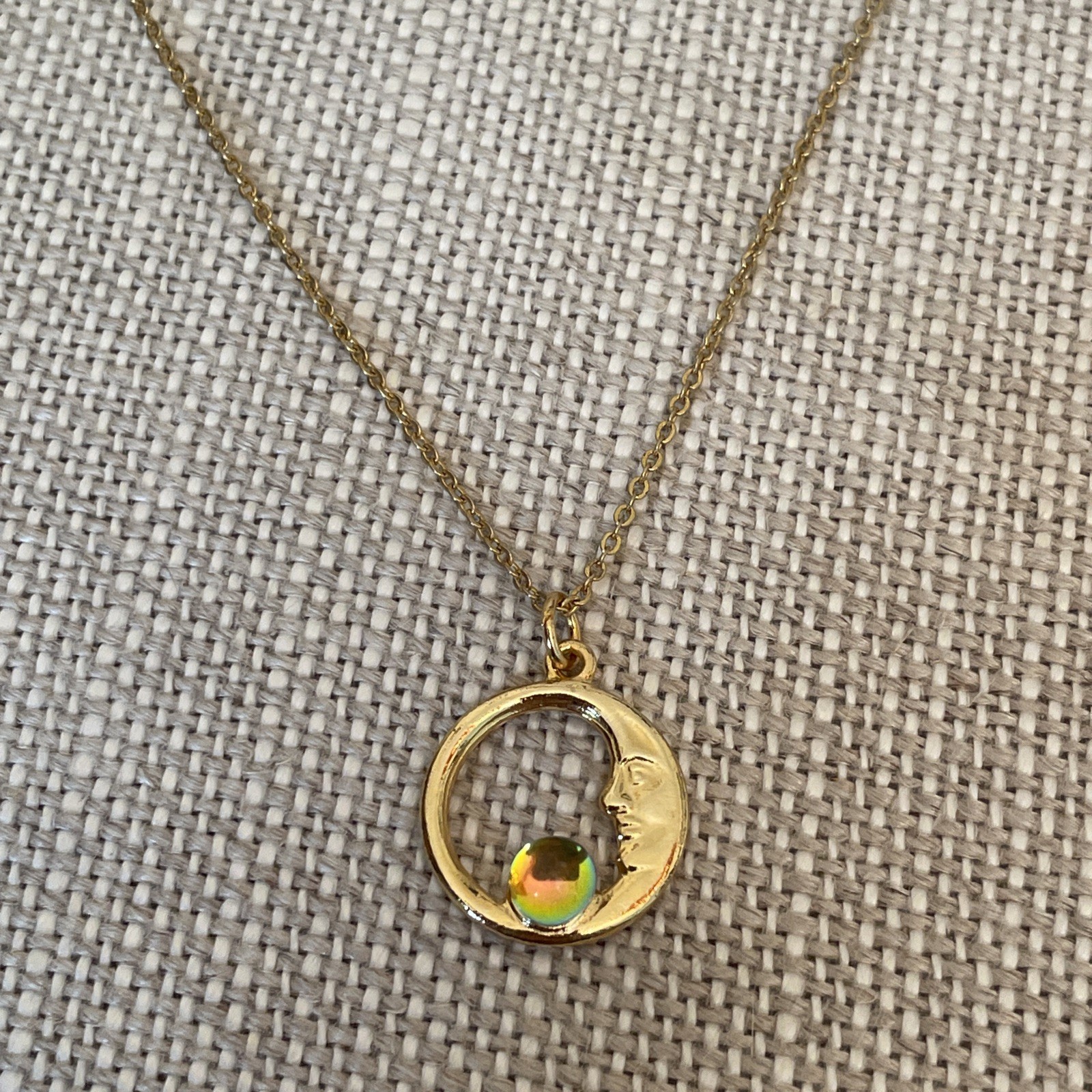 Vintage Gold Tone Crescent Moon Necklace Crystal Ball Pendant Y2K Astrology Boho