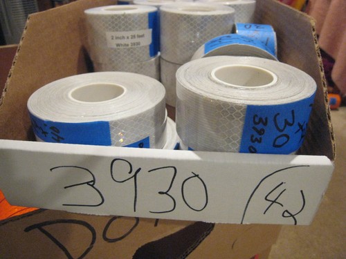 3M # 3930 1-1/2" x 30' WHITE - SILVER REFLECTIVE CONSPICUITY TAPE CUSTOM CUT - Picture 4 of 4