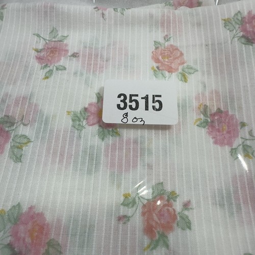 White Pink Flowers Light Weight 39" Wide 2 Yards Cotton Fabric F-3515 - Picture 7 of 7