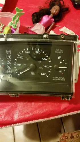 1997-1998 Lincoln Mark VIII Gauge Cluster - Picture 2 of 10