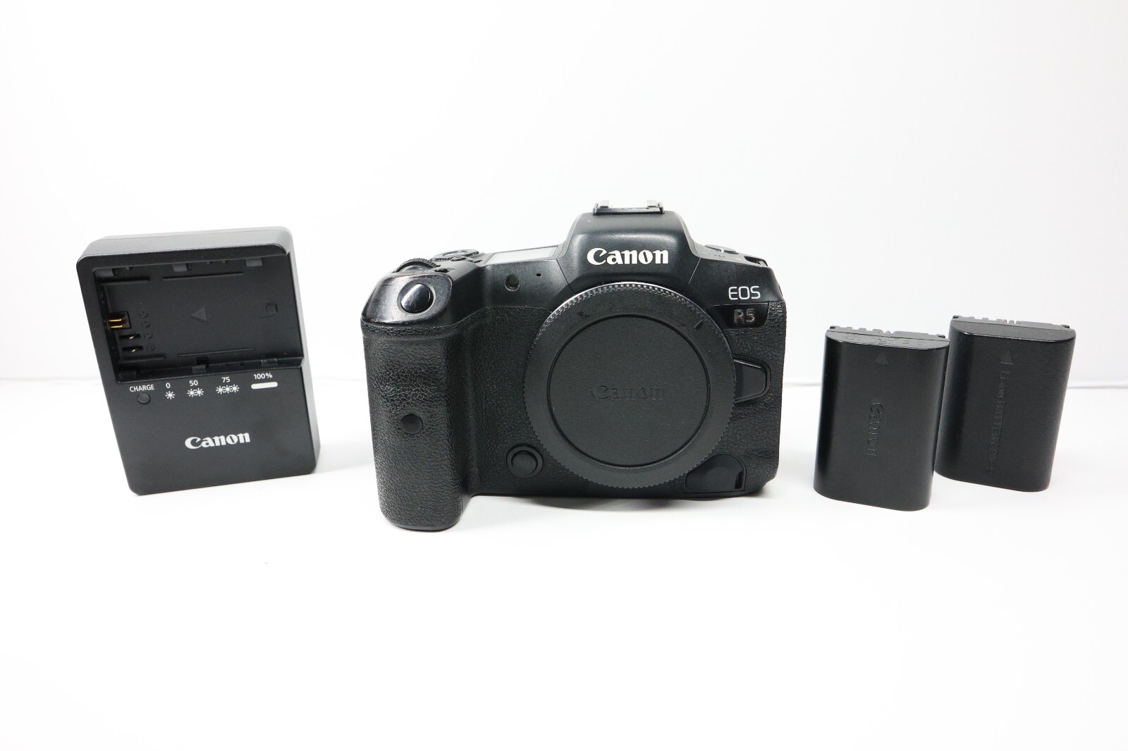 Canon EOS R5 45.0MP Mirrorless Camera - 58k Shutter - USA Seller