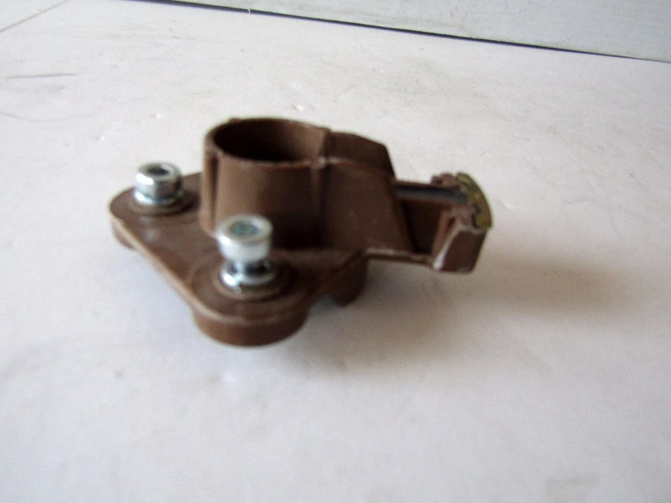 Distributor Rotor-Ignition Rotor Kemparts W2026 MADE IN ITALY - Image 3 of 3