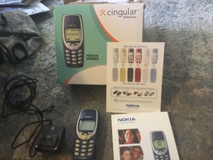 Nokia 3360 Very Rare - For Collectors -phone/orig.box /charger/manual/user guide