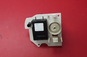 WÄSCHETROCKNER STAUBSAUGER DMC D10AVB-80 KONDENSPUMPE