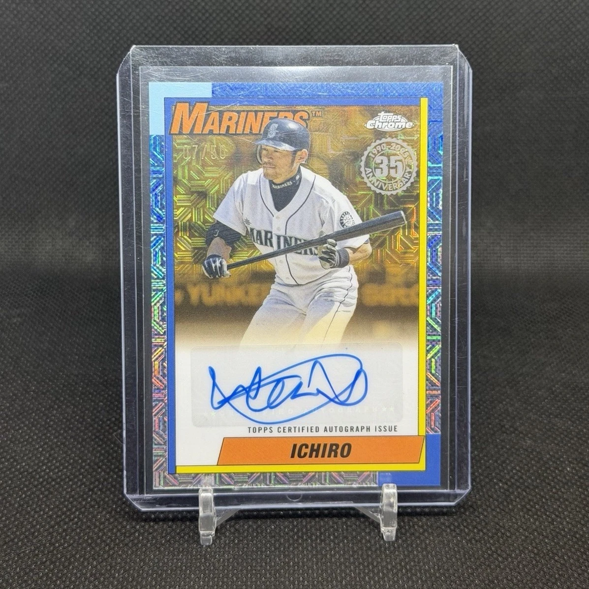 Topps Major Leagues (MLB) Ichiro Suzuki Autographed Baseball
