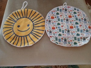 (2) Beekman 1802 Happy Place SUN 7.5" MICROFIBER CLEANING MITTS UNUSED w / LOOP