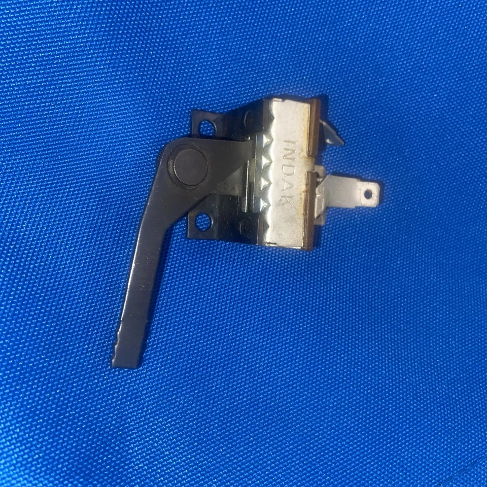 NOS 69 Pontiac CATALINA Executive AC AIR CONDITION BLOWER MOTOR SWITCH 7308889 - Image 4 of 4