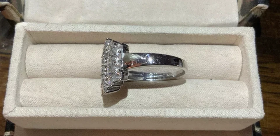 Anillo racimo vintage Charles Winston Moissanite Fire Art Deco tamaño 9 1,41 CTW Foto 2 de 3