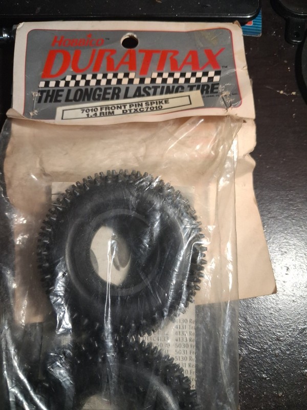 Vintage Duratrax Tires Front Pin Spike 1.4 Rim Dtxc7010