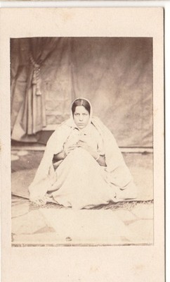 Mädchen algerisches Kind sitzend ca 1865 Foto CDV Algerien Orientalist