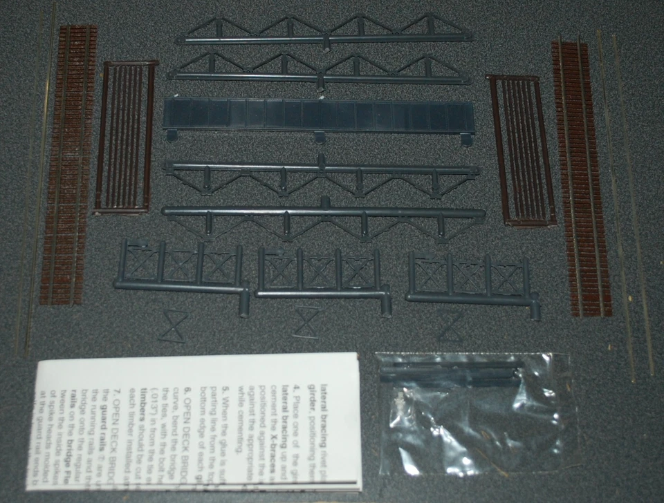 Micro Engineering N Scale Deck Girder Bridge 80' Open Deck - Image 3 of 3