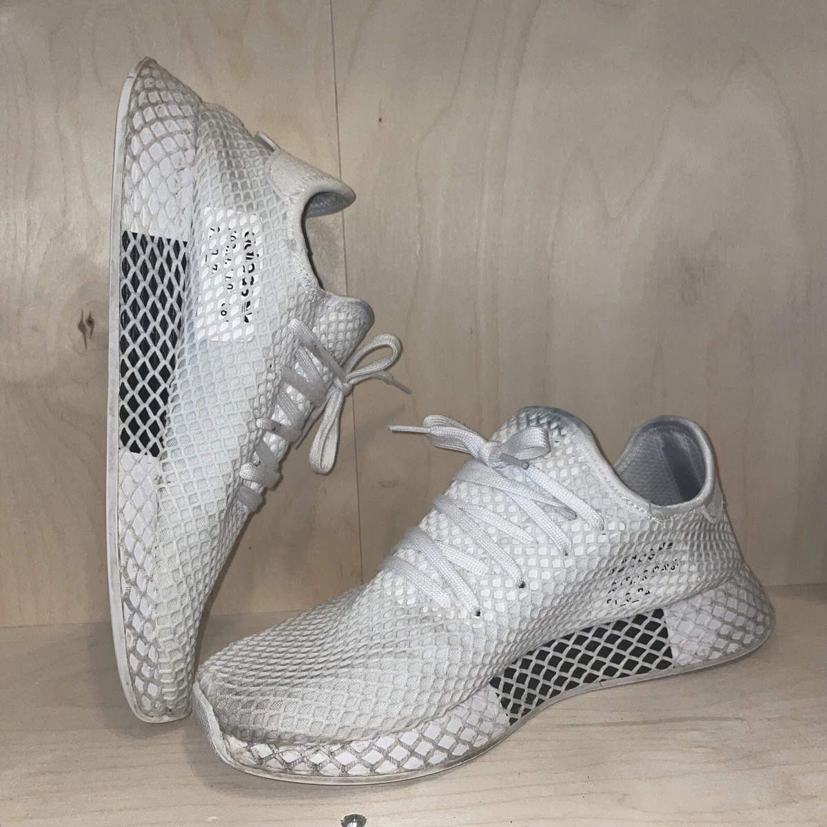 adidas Deerupt Triple White Mens Size 10 Athletic Running Shoes Low Top CQ2625