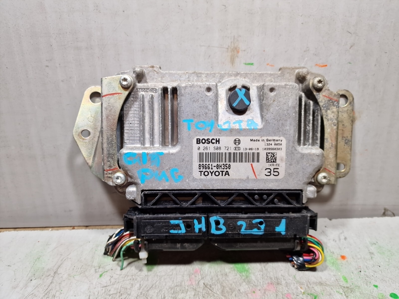 ECU BOSCH 0261S08721 TOYOTA 896610H350 With Plugs, Tested. 1KR-FE 