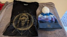 Destiny 2 - Dawning Beanie & Cartomancer Shirt (Retired, Bungie Rewards)