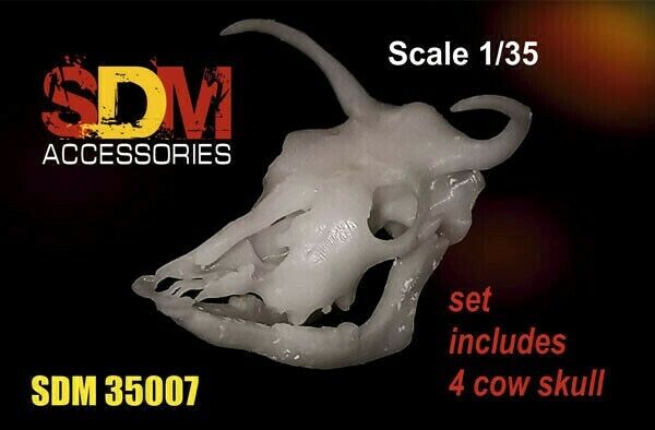 DAN Models SDM35007 Accessories For Diorama. Cow Skull Scale 1/35