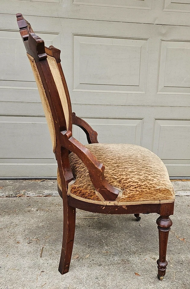 Eastlake Accent Chair Burl Walnut Antique Ancient Jellif Shield - Image 4 of 4