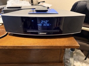 BOSE Wave Music System Ⅳ Amazon.com: Bose 738031-1710 Wave SoundTouch Music System IV