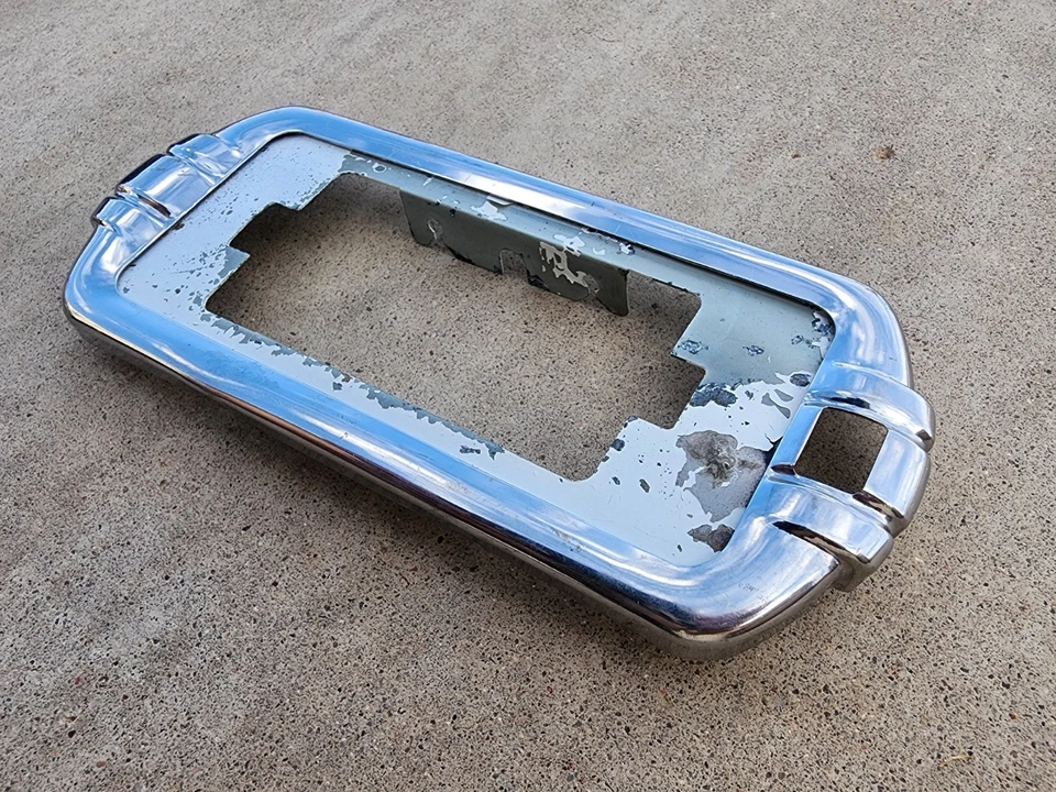 OEM 1949-1956 Nash Dome Light Chrome Bezel With Switch Opening Original Car - Image 3 of 4