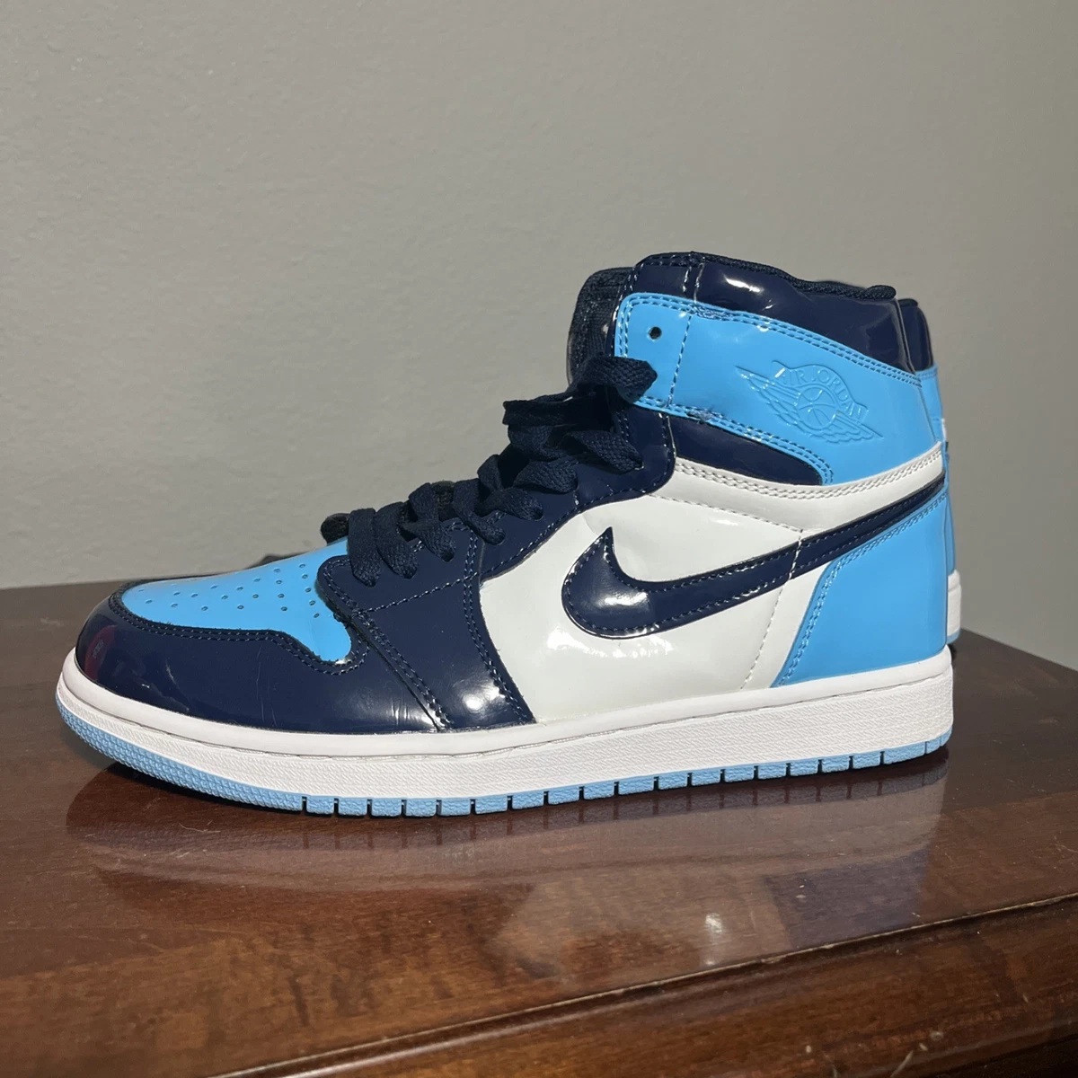 Retro 1 Chill blue womens size 8 Jordan 1 retro high UNC Patent AKA (Blue Chill)... | Depop main image 3