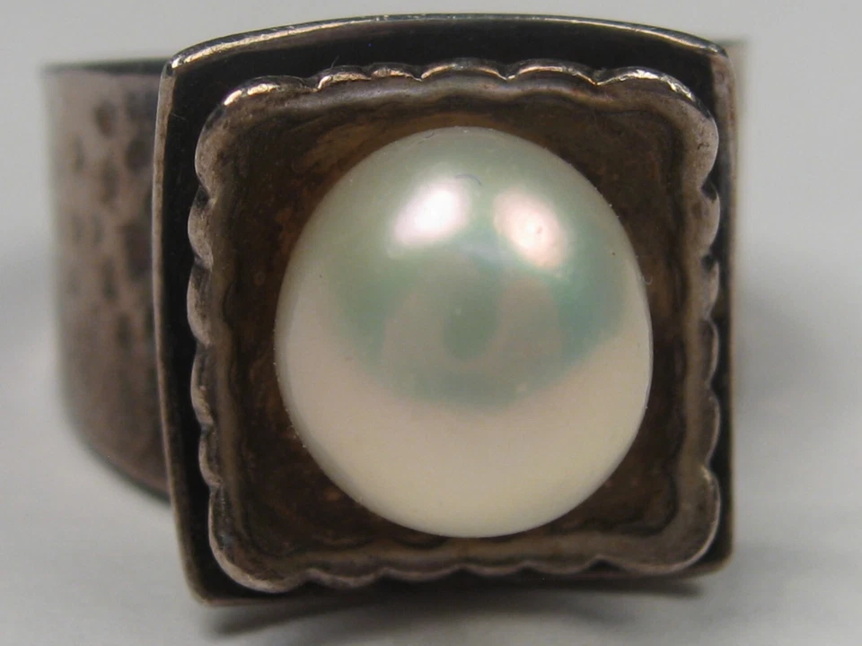 Silpada .925 Sterlingsilber & Perle Modernist Design Gehämmerte Ring-Sz 7.5 - Bild 2 von 4