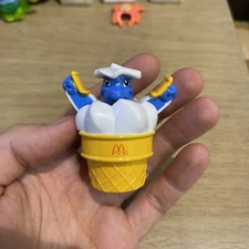 Vintage McDonalds Changeables Mcdino Ice Cream Cone Transformer Robot Happy Meal