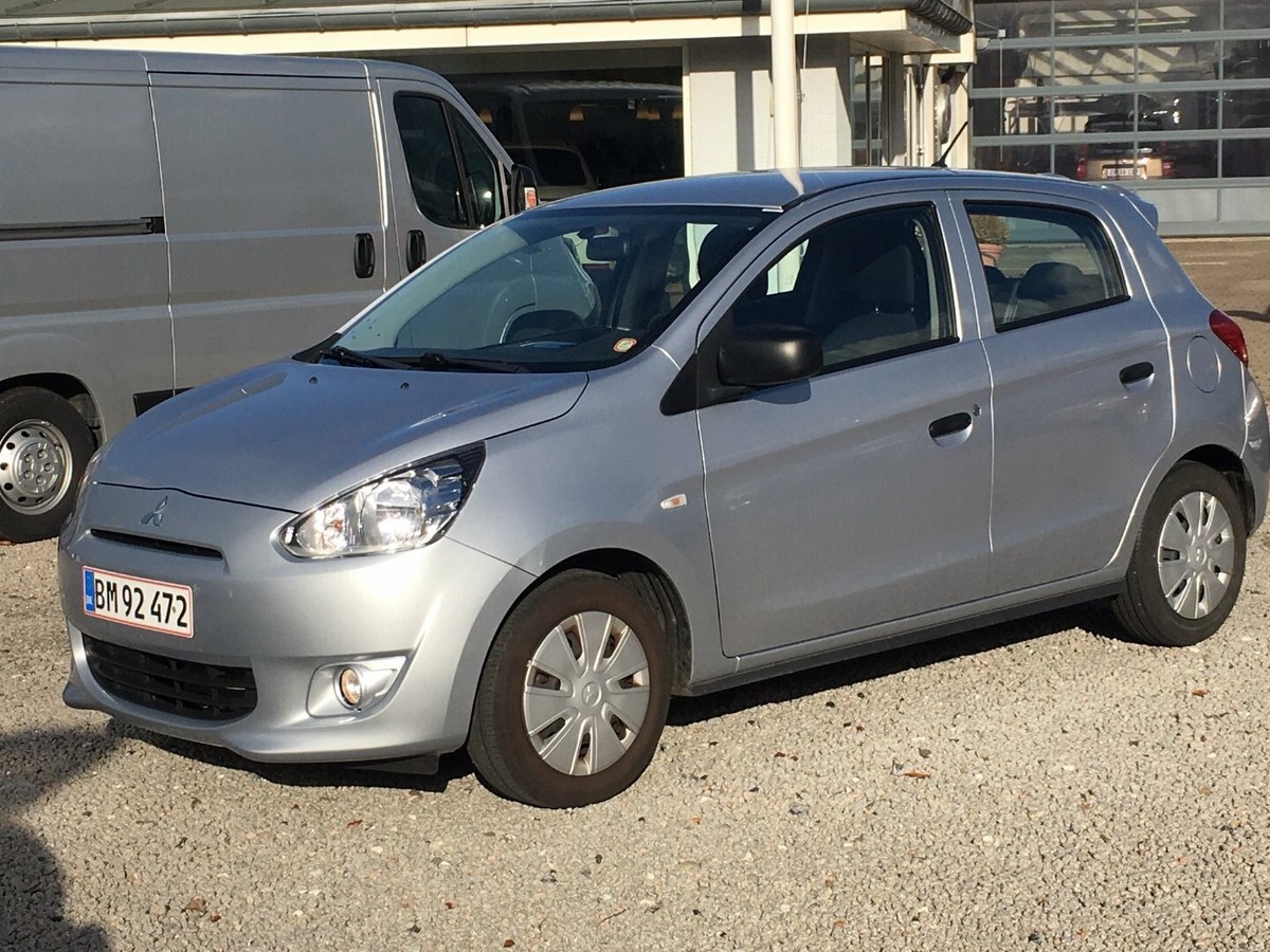 Mitsubishi space star 1