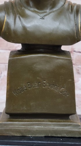 Limited Edition Milo Kobe Bryant Bust Bronze Sculpture Signed Collector Edition - Picture 9 of 10