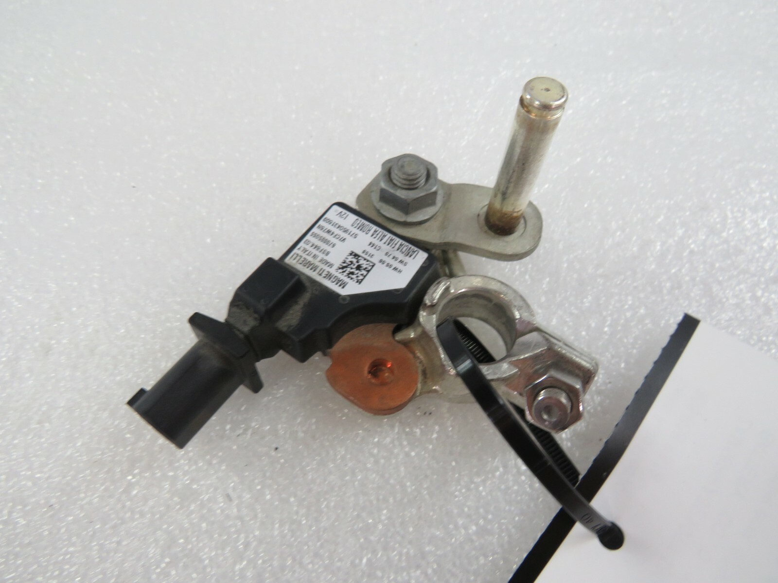 2014 Maserati Quattroporte, Negative Battery Post Connector, Used, P/N 675000499