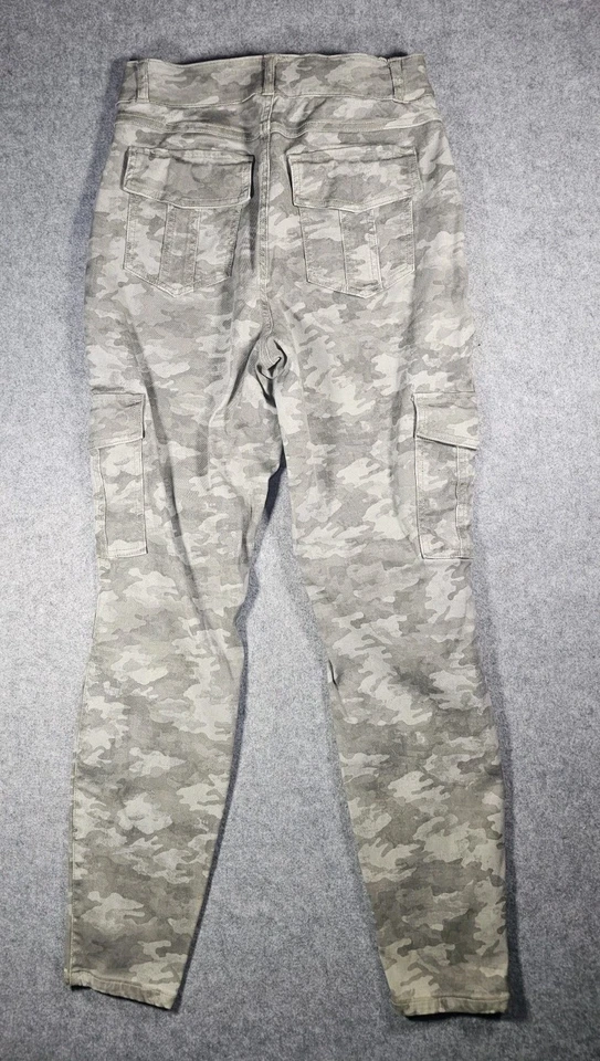 Pantalones cargo Spanx elásticos de sarga al tobillo en camuflaje lavado a piedra para mujer talla grande Foto 2 de 4