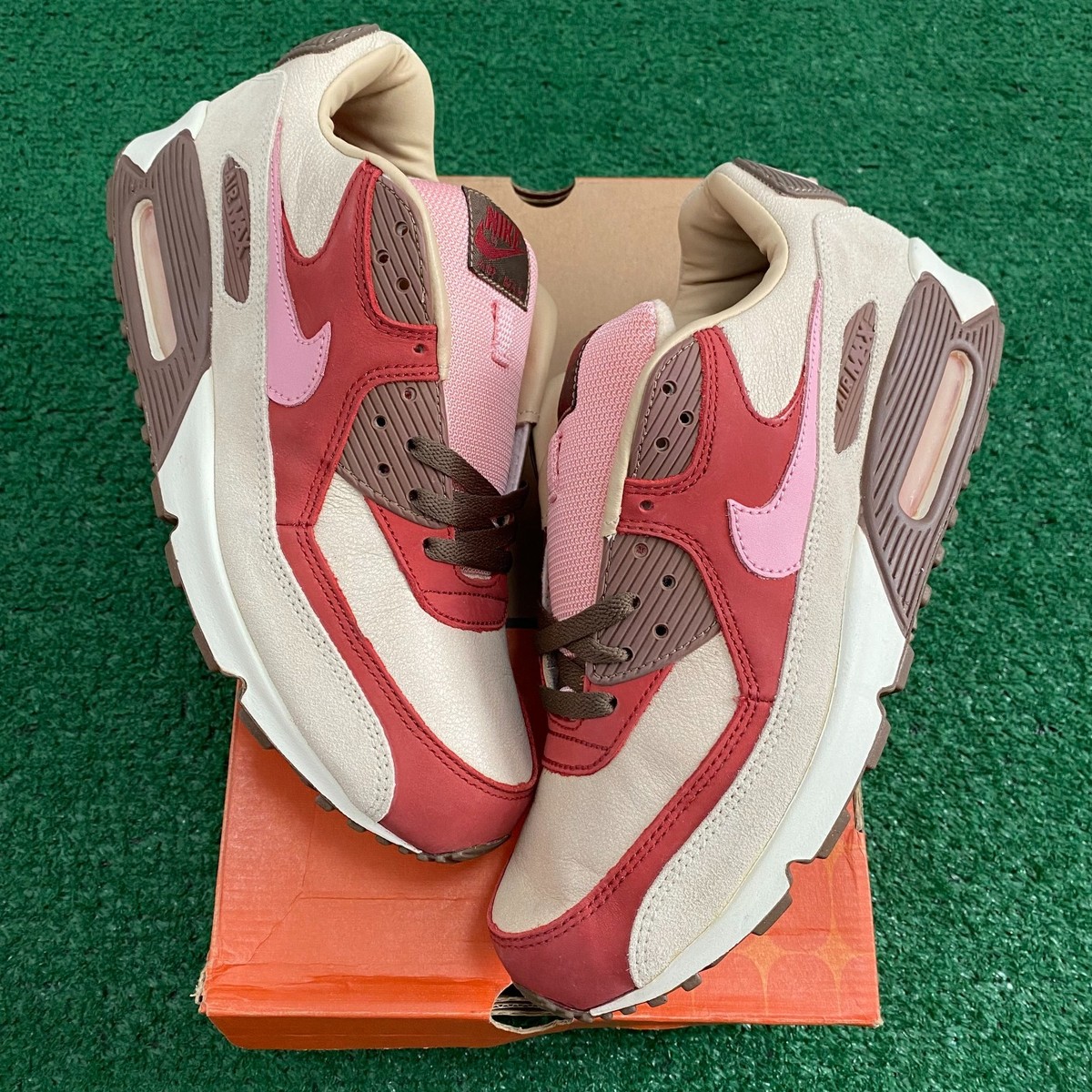 Size 10.5 - Nike Air Max 90 OG 2004 DQM Bacon Sneakers 310766-161