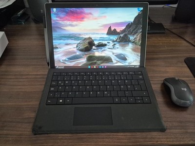 Surface Pro 7, Intel Core i5 CPU, 128 gb , 8 gb RAM, Gebraucht inkl. Zubehör